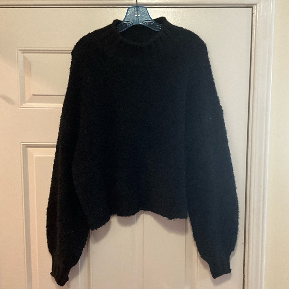NWT ~ American Eagle Black Knit Sweater Sz. L